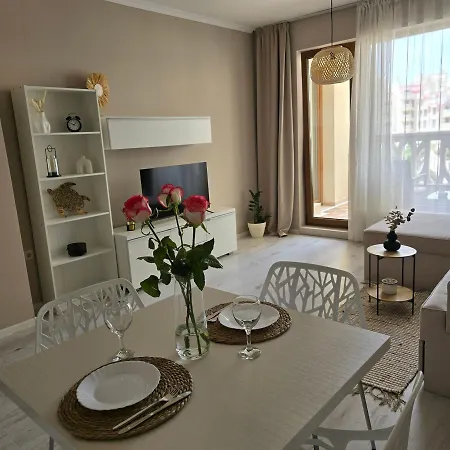 South Bay - Apartment *