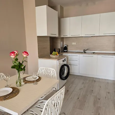 Apartment South Bay - Varna