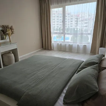 Apartment South Bay - *