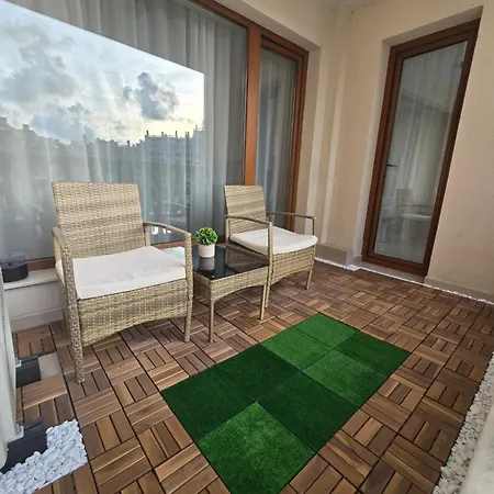 South Bay - Apartment *