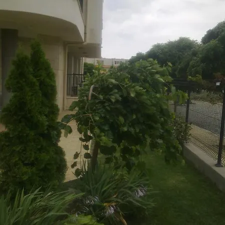 South Bay 아파트 *