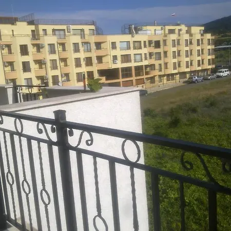 South Bay 아파트 *